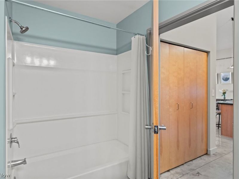 1951 W 26th Street, Unit 215, Cleveland, OH 44113 Photo 22