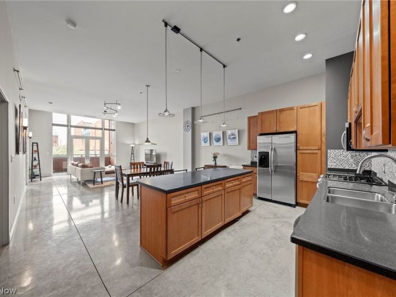 1951 W 26th Street, Unit 215, Cleveland, OH 44113 Photo 4