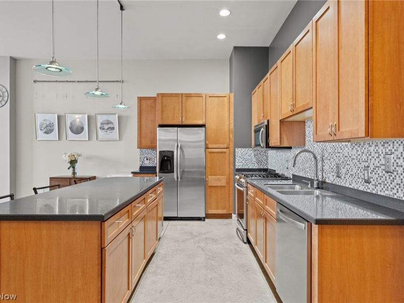 1951 W 26th Street, Unit 215, Cleveland, OH 44113 Photo 5