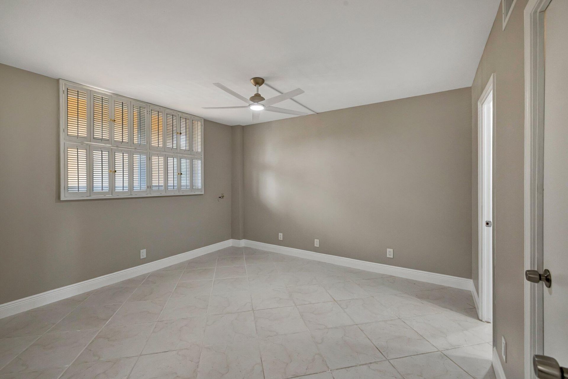1777 SE 15th Street, Unit 215, Fort Lauderdale, FL 33316 Photo