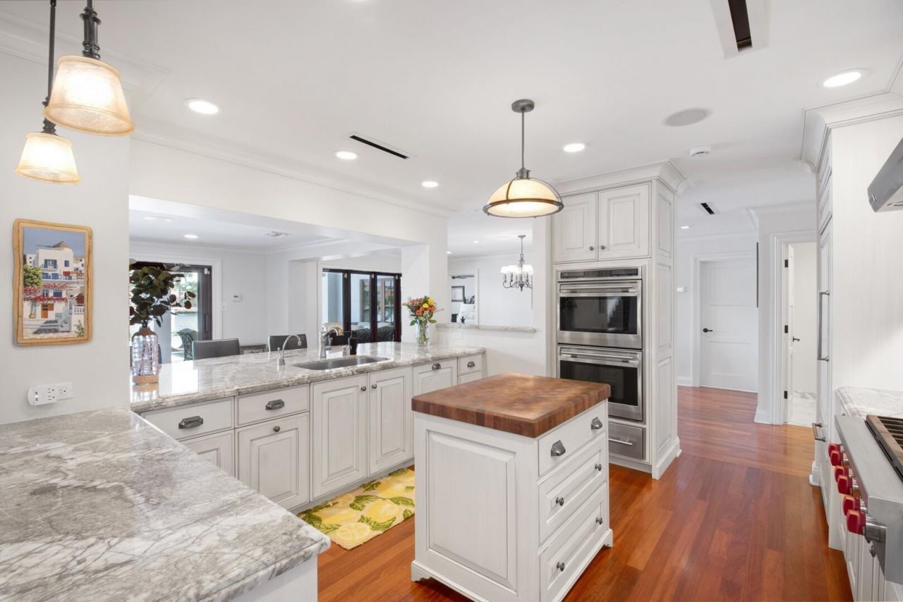 4555 W Tradewinds Avenue, Lauderdale by the Sea, FL 33308 Photo