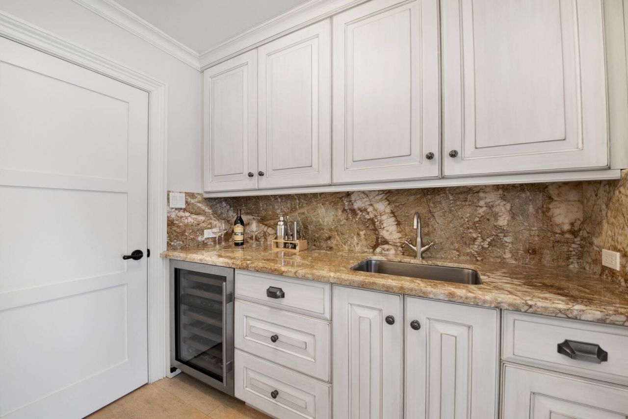 4555 W Tradewinds Avenue, Lauderdale by the Sea, FL 33308 Photo