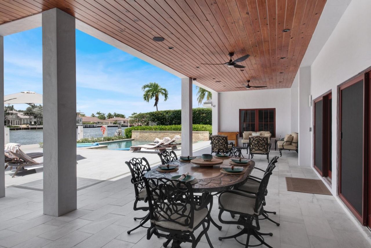 4555 W Tradewinds Avenue, Lauderdale by the Sea, FL 33308 Photo