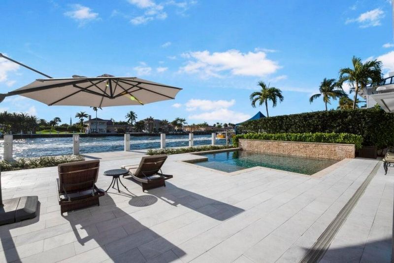 4555 W Tradewinds Avenue, Lauderdale by the Sea, FL 33308 Photo