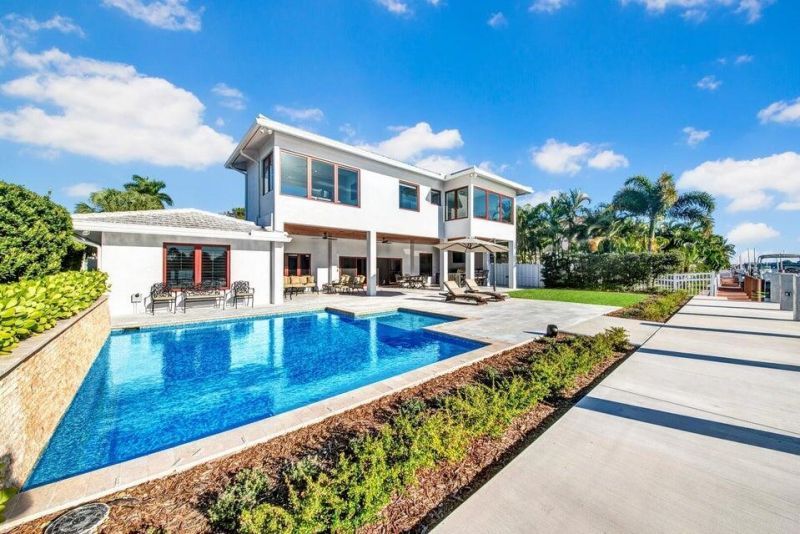 4555 W Tradewinds Avenue, Lauderdale by the Sea, FL 33308 Photo