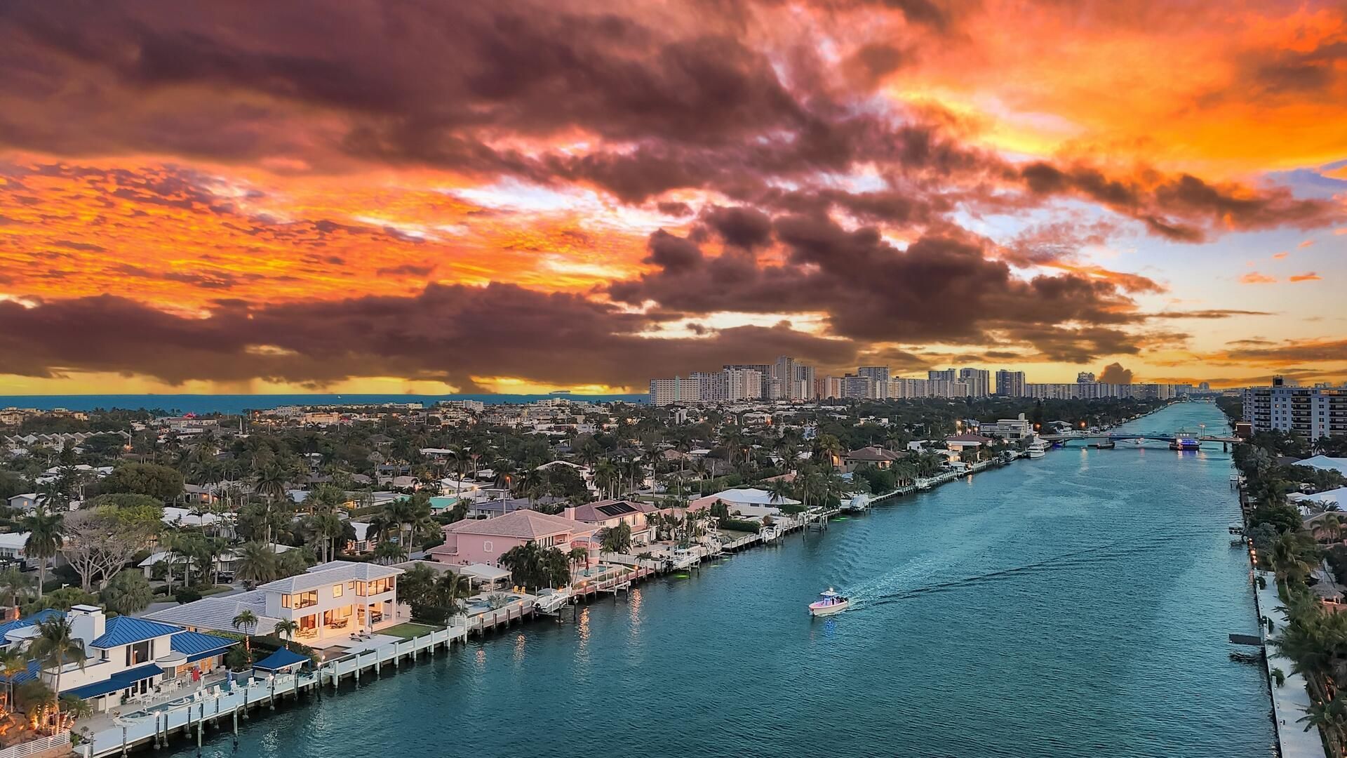 4555 W Tradewinds Avenue, Lauderdale by the Sea, FL 33308 Photo