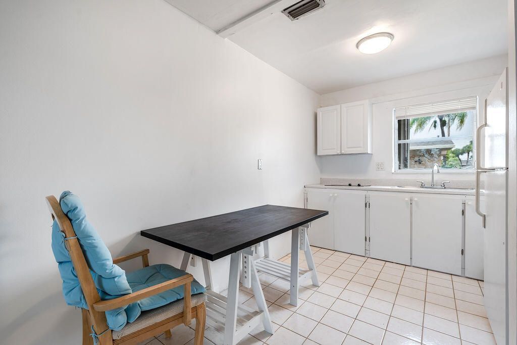2739 Dudley Drive W, Unit C, West Palm Beach, FL 33415 Photo