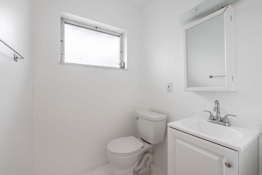 2739 Dudley Drive W, Unit C, West Palm Beach, FL 33415 Photo