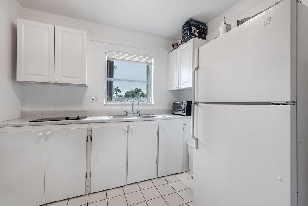2739 Dudley Drive W, Unit C, West Palm Beach, FL 33415 Photo