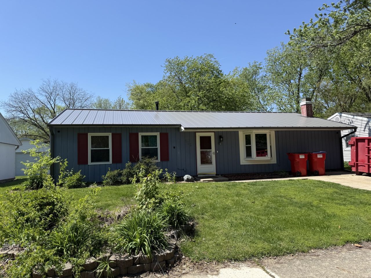 601 Ridgewood Court, Champaign, IL 61821