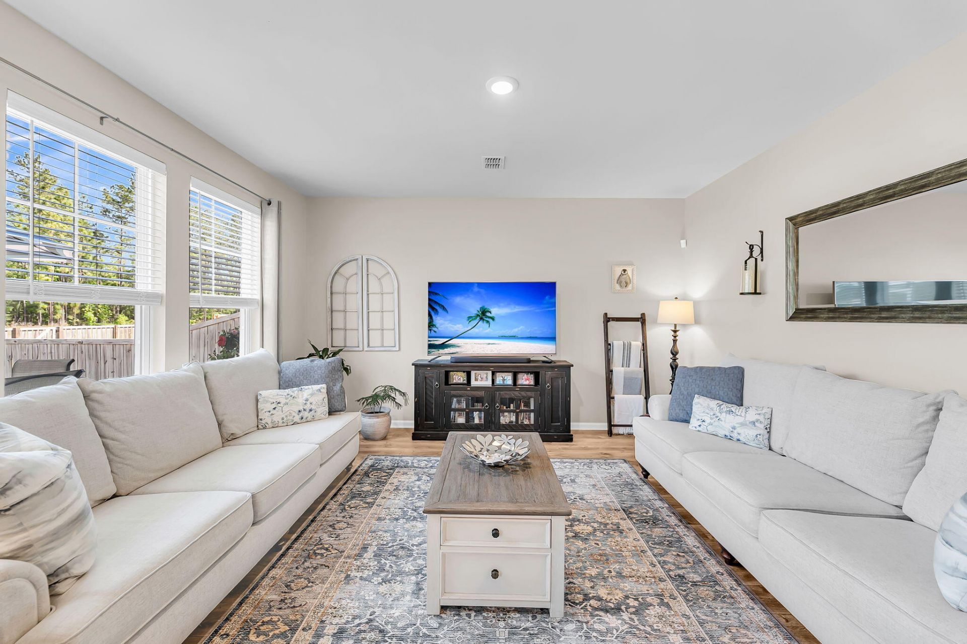 114 Wappoo Trace Lane Photo 6