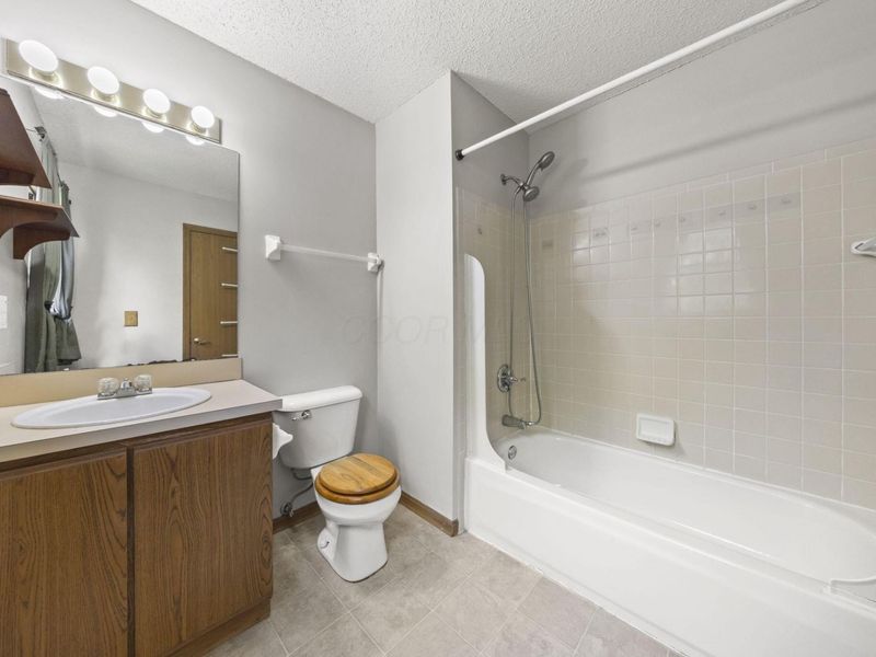 856 Briaro Street, Reynoldsburg, OH 43068 Photo 32