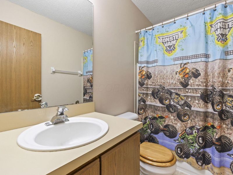 856 Briaro Street, Reynoldsburg, OH 43068 Photo 34