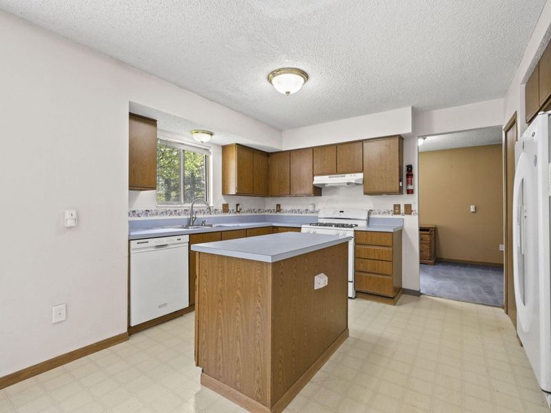 856 Briaro Street, Reynoldsburg, OH 43068 Photo 7