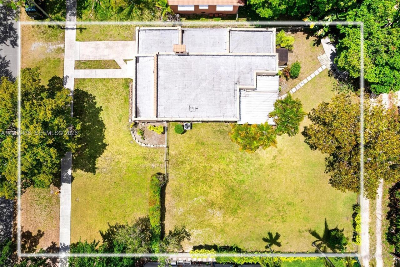 57 N Melrose Dr , Miami Springs, FL 33166 Photo