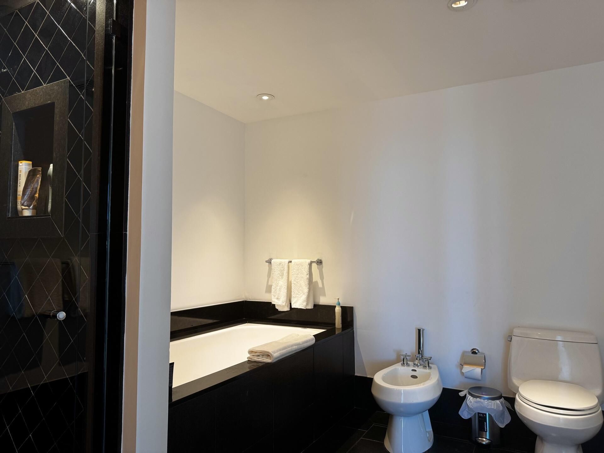 101 20th St , Unit 3501, Miami Beach, FL 33139 Photo