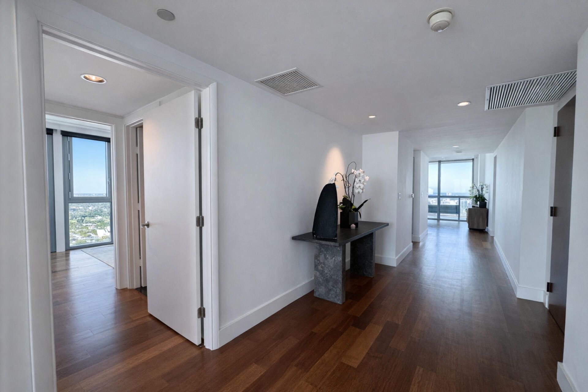 101 20th St , Unit 3501, Miami Beach, FL 33139 Photo