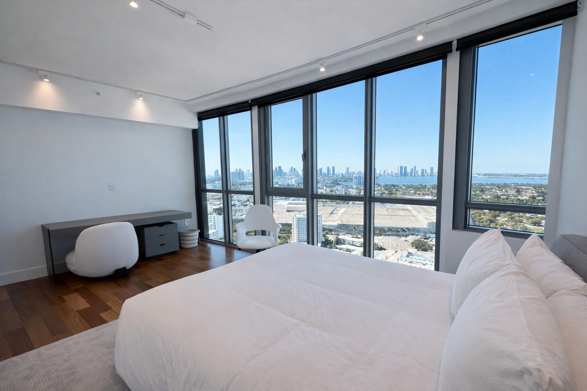 101 20th St , Unit 3501, Miami Beach, FL 33139 Photo