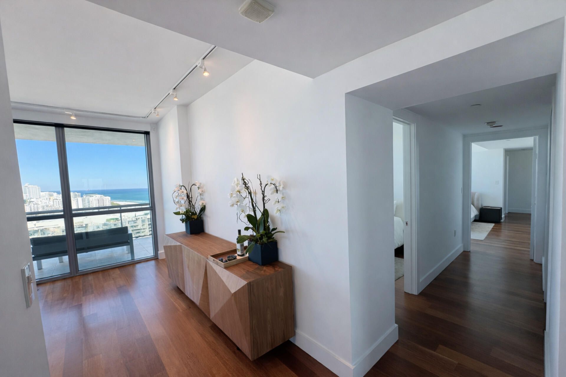 101 20th St , Unit 3501, Miami Beach, FL 33139 Photo