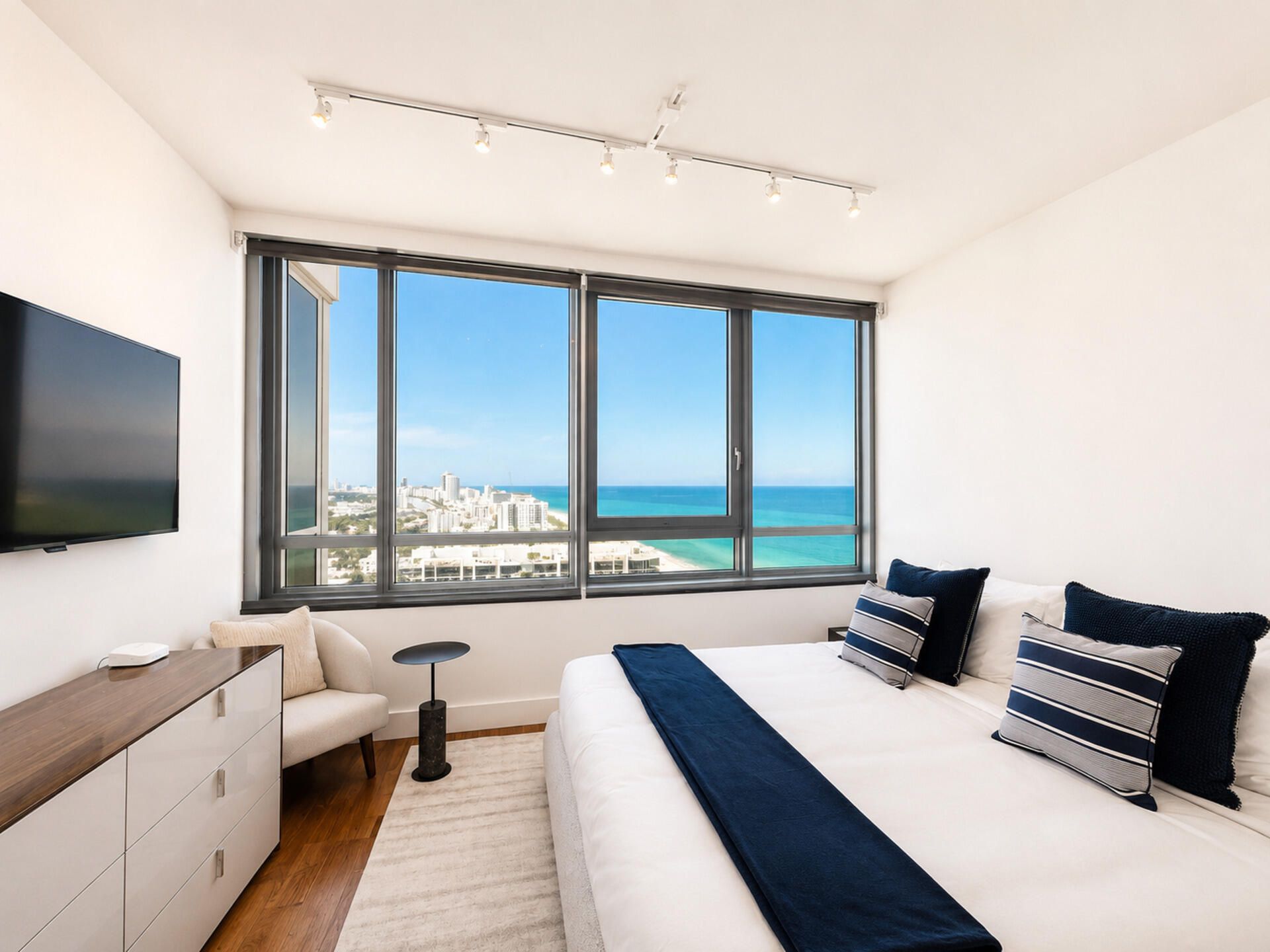 101 20th St , Unit 3501, Miami Beach, FL 33139 Photo