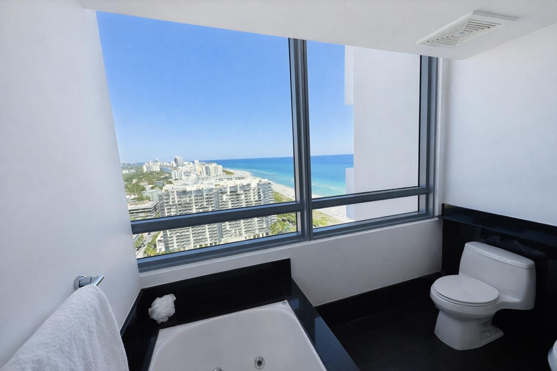 101 20th St , Unit 3501, Miami Beach, FL 33139 Photo