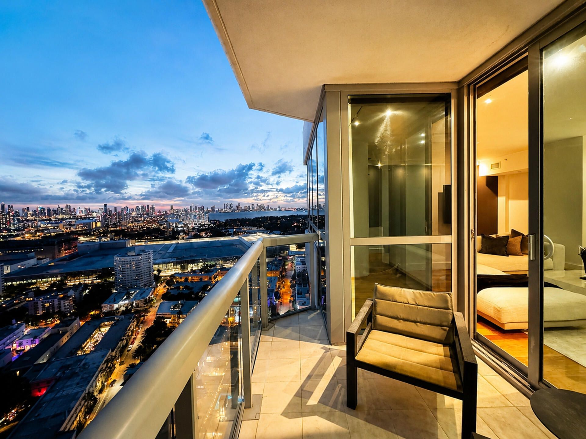 101 20th St , Unit 3501, Miami Beach, FL 33139 Photo