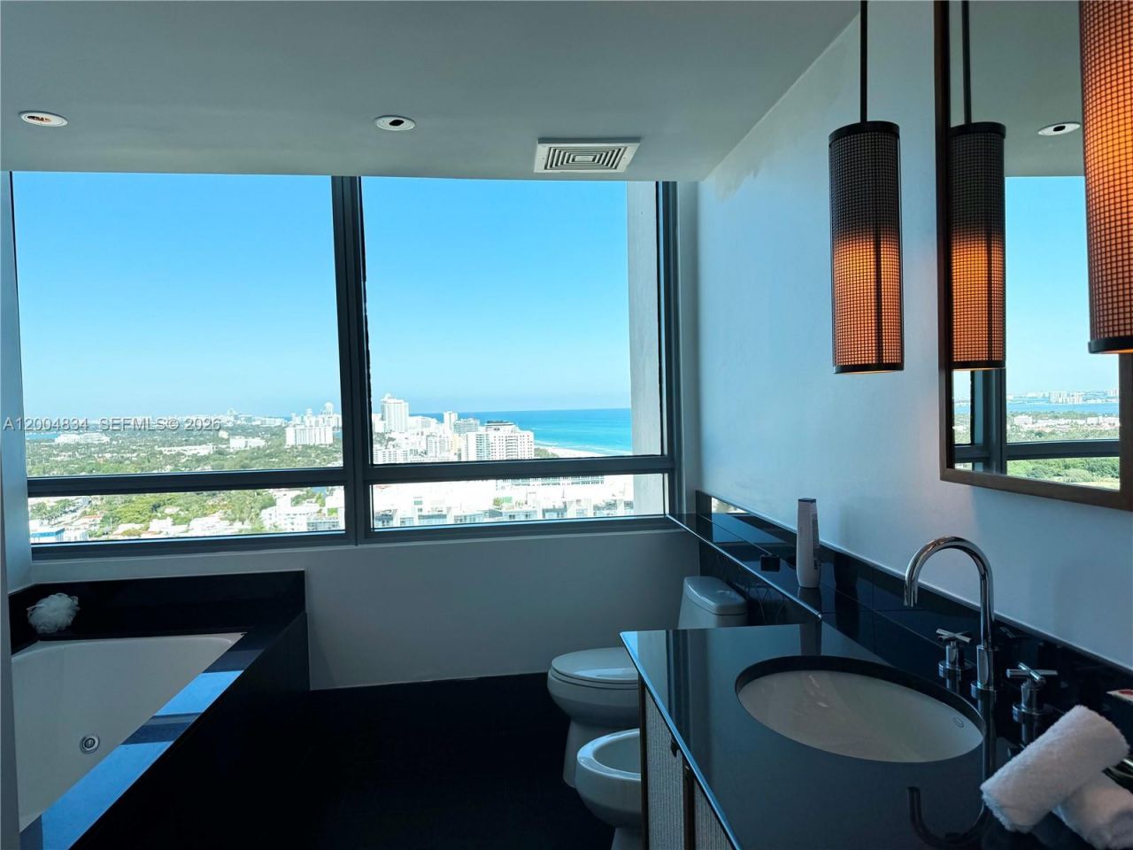 101 20th St , Unit 3501, Miami Beach, FL 33139 Photo