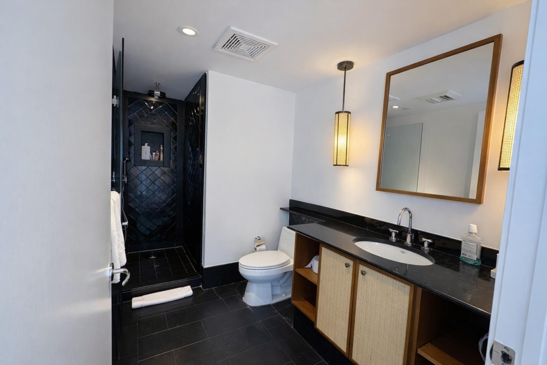 101 20th St , Unit 3501, Miami Beach, FL 33139 Photo