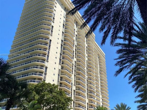 Unit 2105, Aventura, FL 33180
