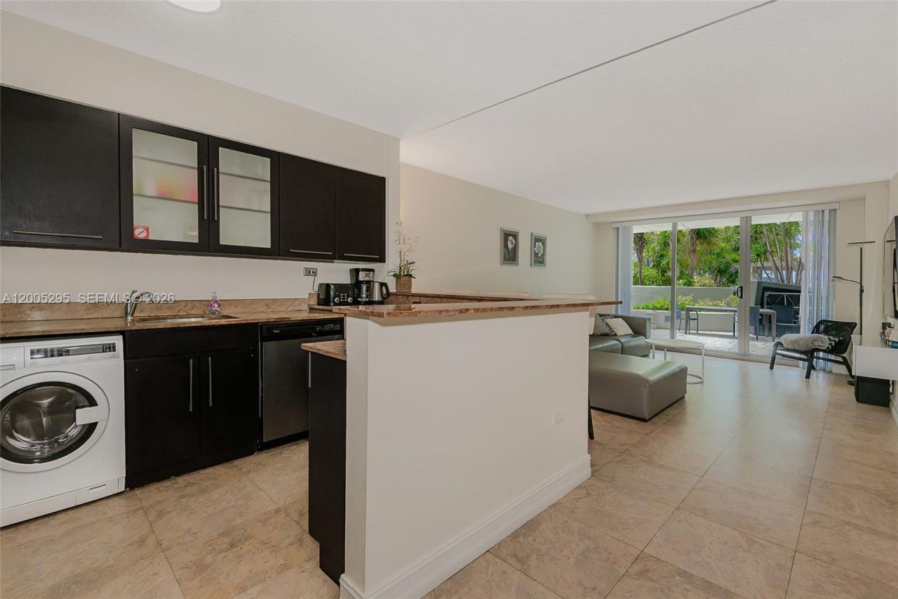 1500 Bay Rd, Unit 116S, Miami Beach, FL 33139 Photo