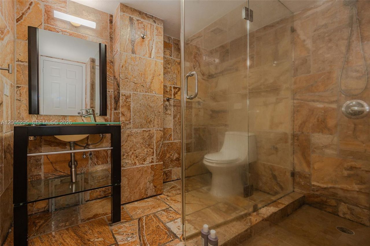 1500 Bay Rd, Unit 116S, Miami Beach, FL 33139 Photo