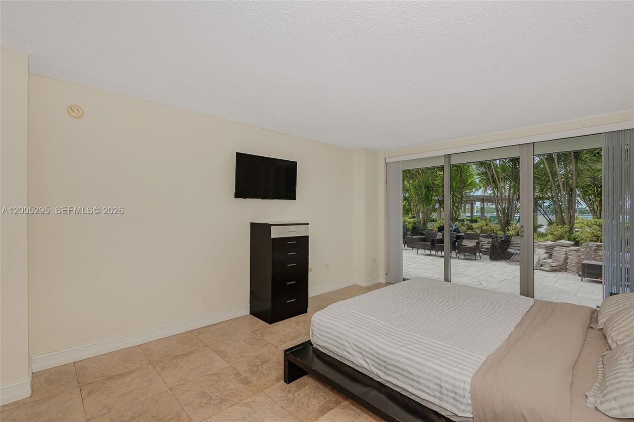 1500 Bay Rd, Unit 116S, Miami Beach, FL 33139 Photo