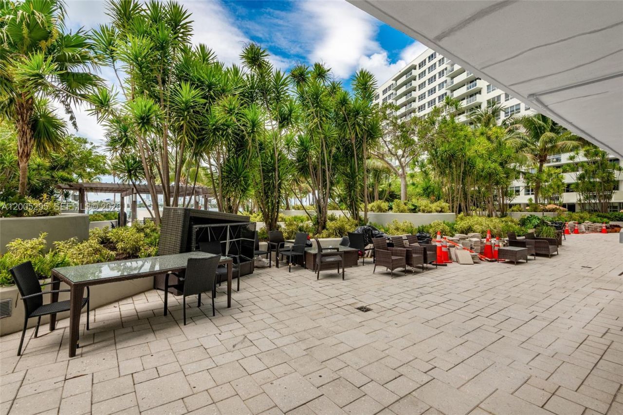1500 Bay Rd, Unit 116S, Miami Beach, FL 33139 Photo