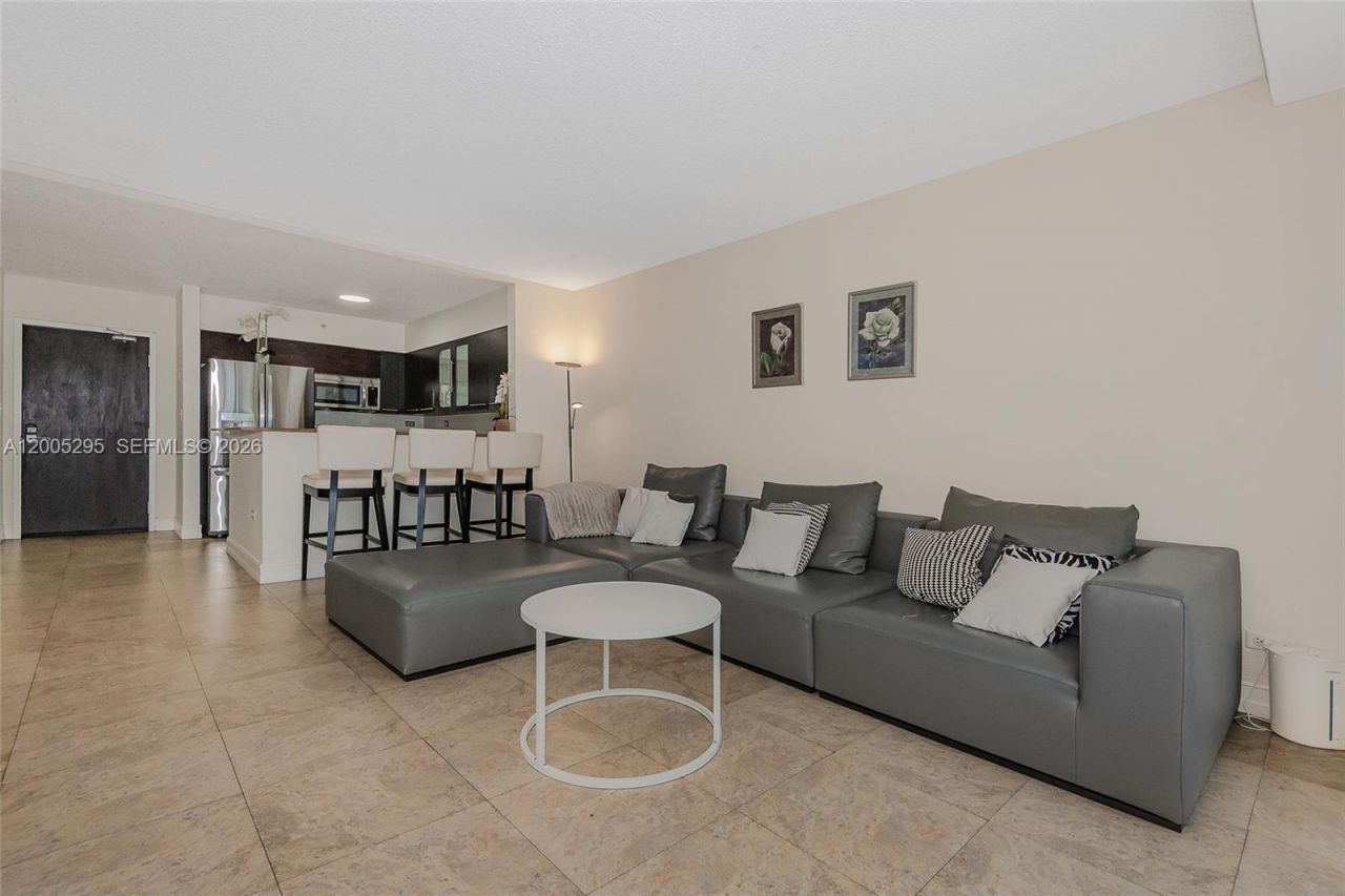 1500 Bay Rd, Unit 116S, Miami Beach, FL 33139 Photo