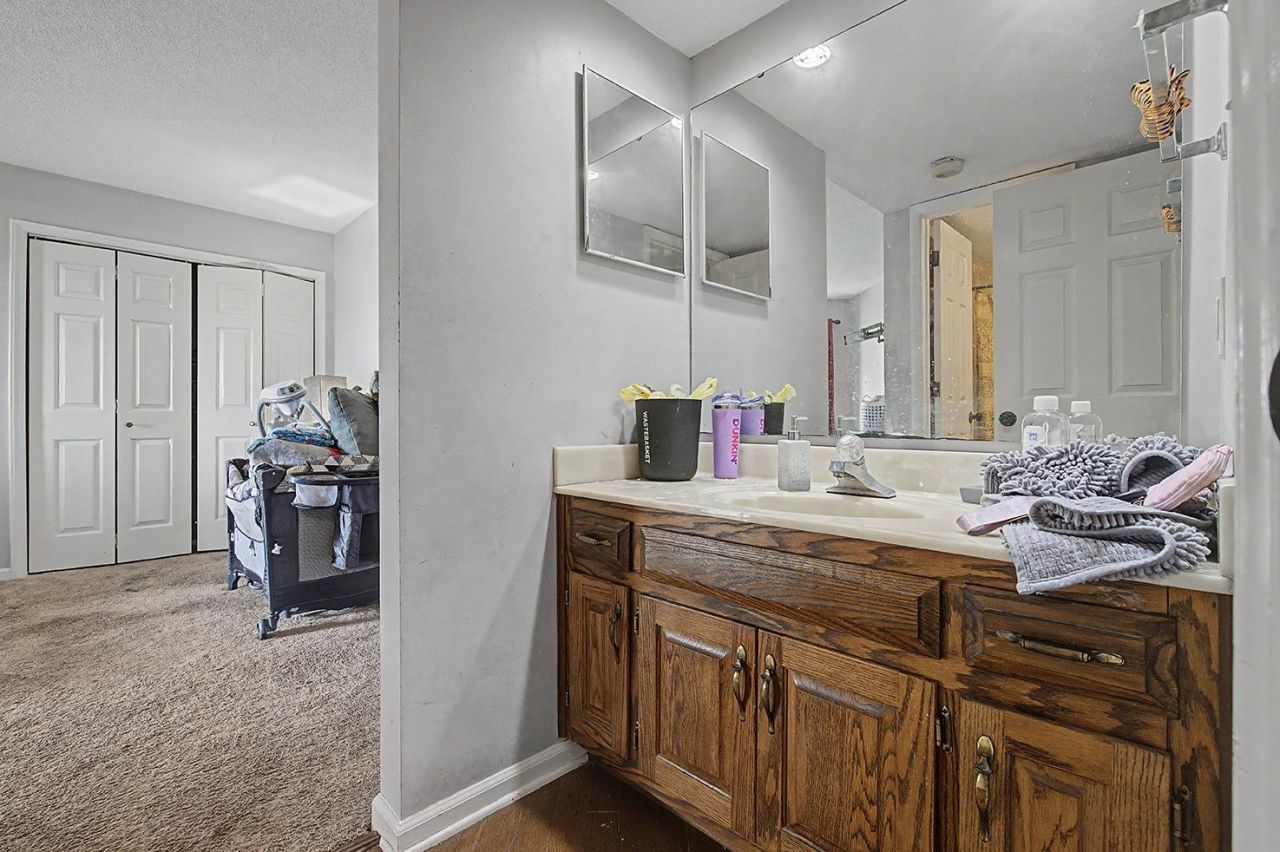 4230 Pinehurst Circle Photo 19