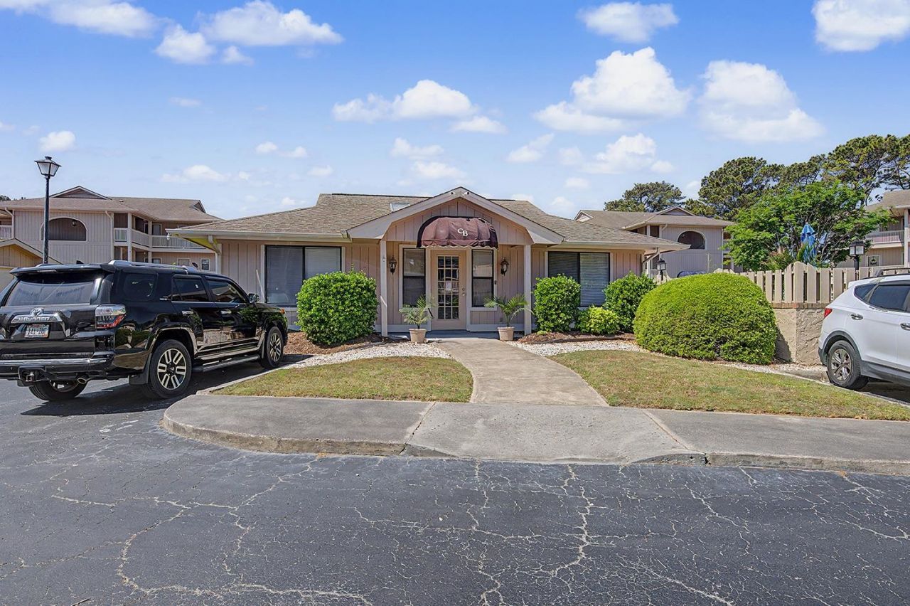 4230 Pinehurst Circle Photo 24