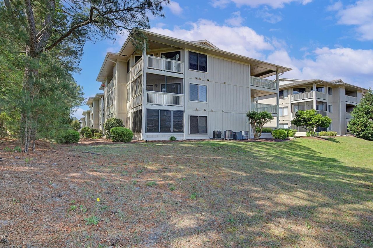 4230 Pinehurst Circle Photo 31