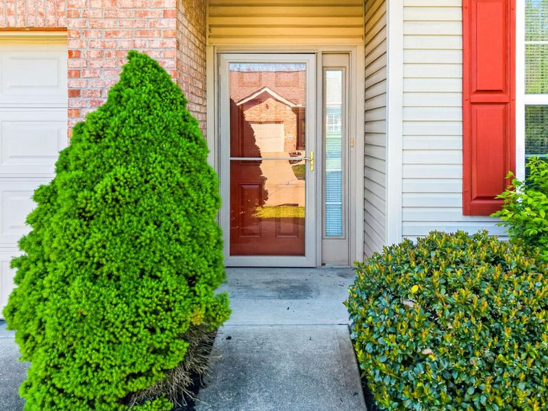 915 Shiredale Drive, Florence, KY 41042 Photo 3