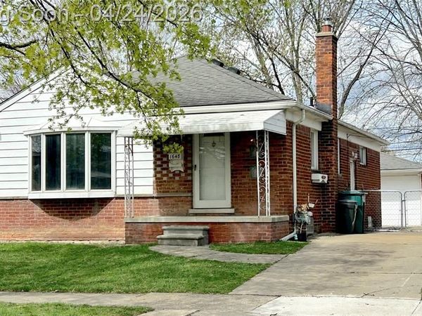 1648 Capitol Avenue, Lincoln Park, MI 48146