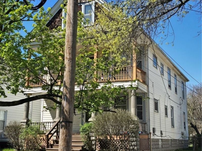 3690 E 57th Street, Cleveland, OH 44105 Photo 2