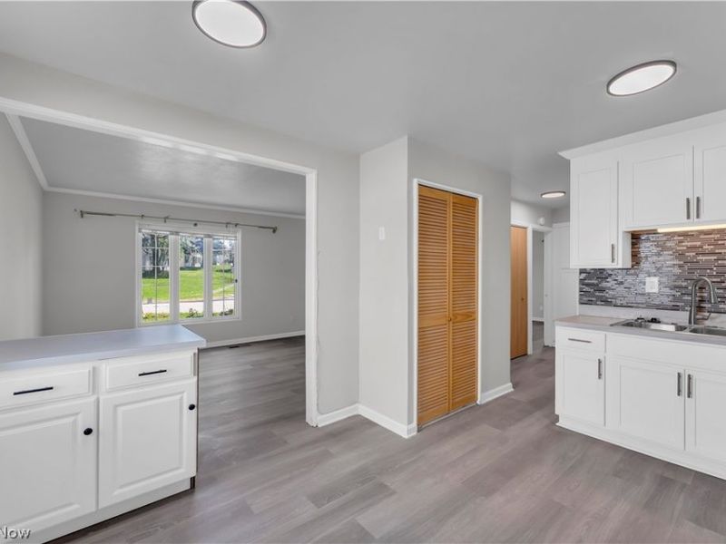 20117 Butternut Lane, Warrensville Heights, OH 44128 Photo 14