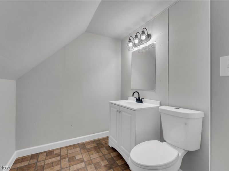 20117 Butternut Lane, Warrensville Heights, OH 44128 Photo 24