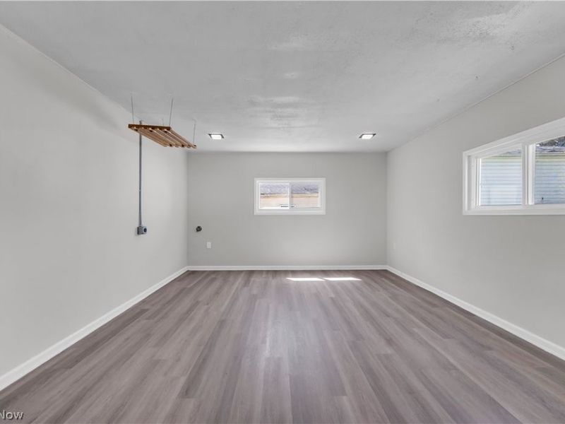 20117 Butternut Lane, Warrensville Heights, OH 44128 Photo 8