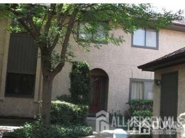 42 Ashford Drive , Plainsboro, NJ 08536