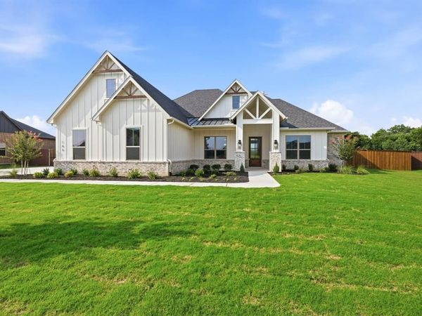 144 Chisolm Trail, Pottsboro, TX 75076