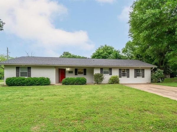 102 Randal Ln , Pittsburg, TX 75686