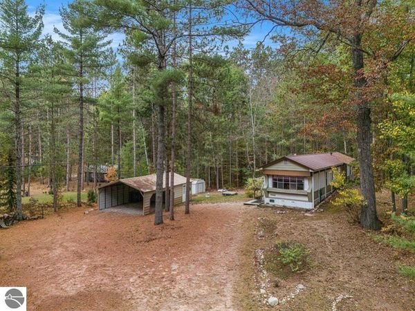 377 Bear Lake Road E, Kalkaska, MI 49646