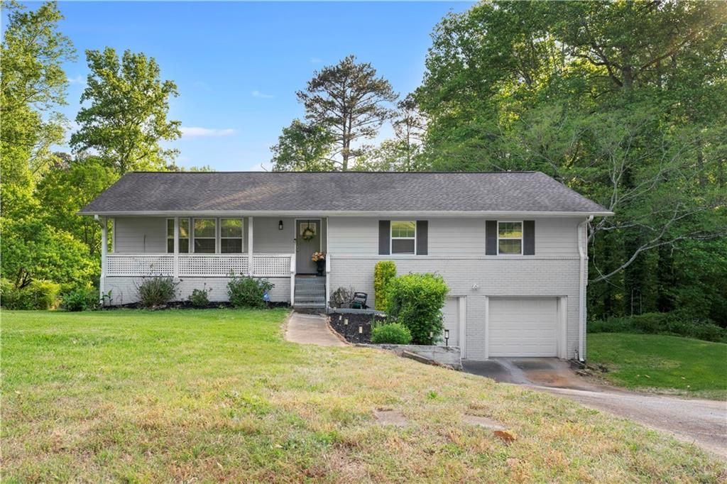 1609 Elm Ridge Way, Stone Mountain, GA 30083 Main Photo