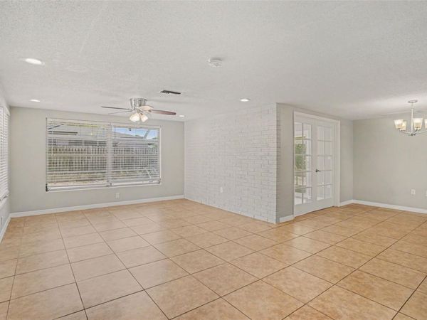 8006 MIMOSA DRIVE , PORT RICHEY, FL 34668