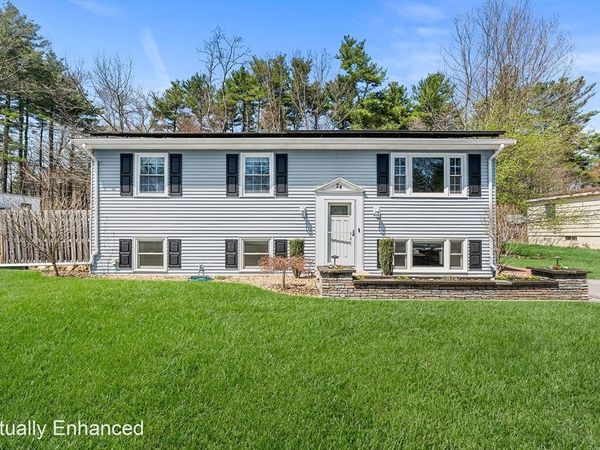 24 Priscilla Rd, Hopkinton, MA 01748
